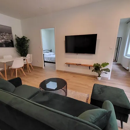 Magnifique Et Confortable Hyper Centre Apartment